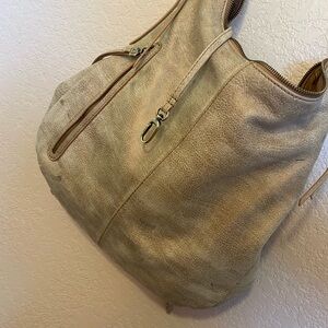 Hobo back back/ shoulder bag. Like new . Used one time